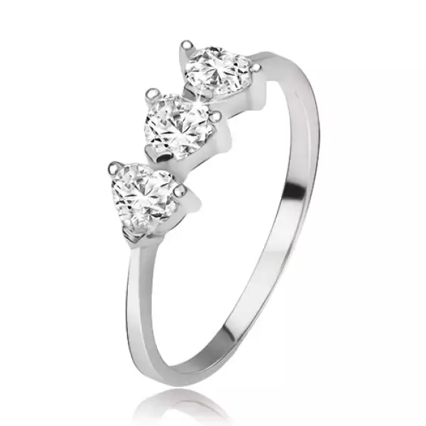 Ezüst gyűrű három szívecskés cirkóniával - Nagyság_ 57