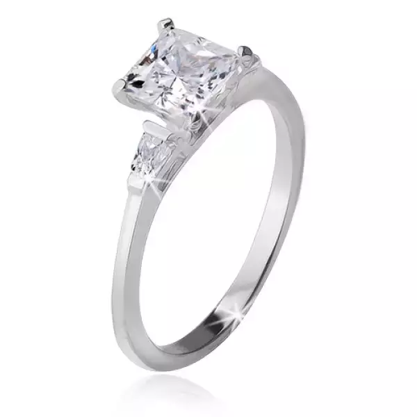 Gyűrű 925 ezüstből, négyzetes kő, két háromszög alakú cirkónia - Nagyság_ 49