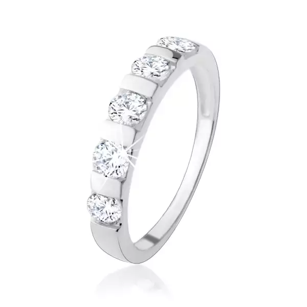 925 ezüst gyűrű, öt átlátszó cirkónia szűk sávval elválasztva - Nagyság_ 59