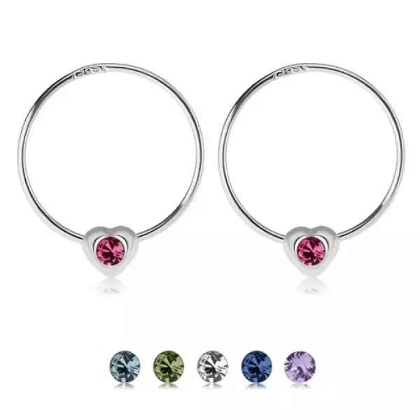 Kerek fülbevaló 925 ezüstből, szív színes cirkóniával - Szín: Sötétkék