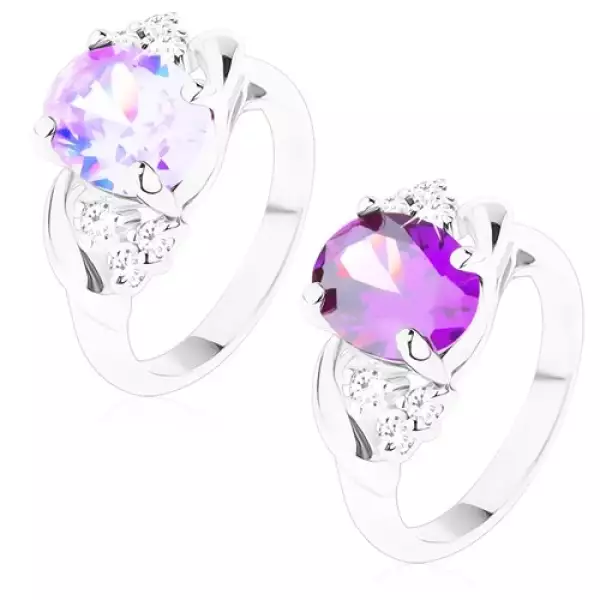 Gyűrű fényes szárakkal, csiszolt ovális, hármas átlátszó kerek cirkóniák - Nagyság_ 49, Szín: Lila