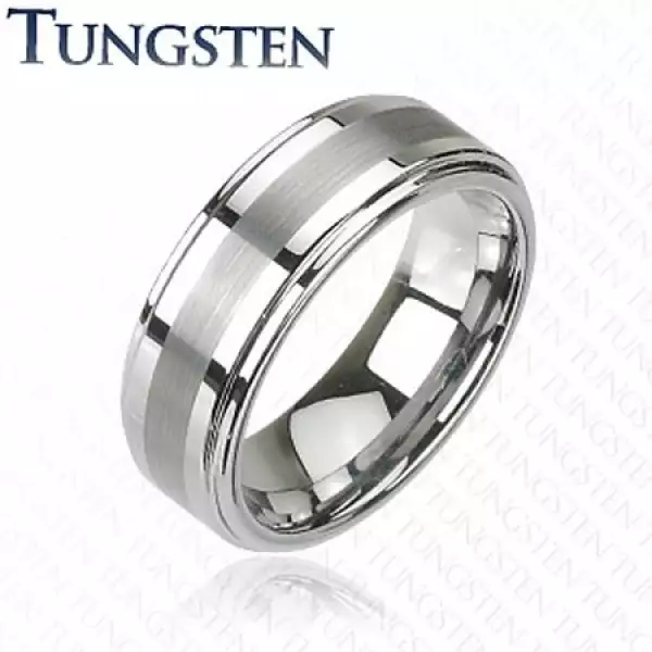 Tungsten gyűrű sötétszürke árnyalatban, fényes csiszolt középső sáv, 8 mm - Nagyság_ 69