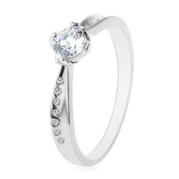 Gyűrű 925 ezüstből, sima és cirkóniás vonal, csillogó átlátszó cirkónia középen - Nagyság_ 49