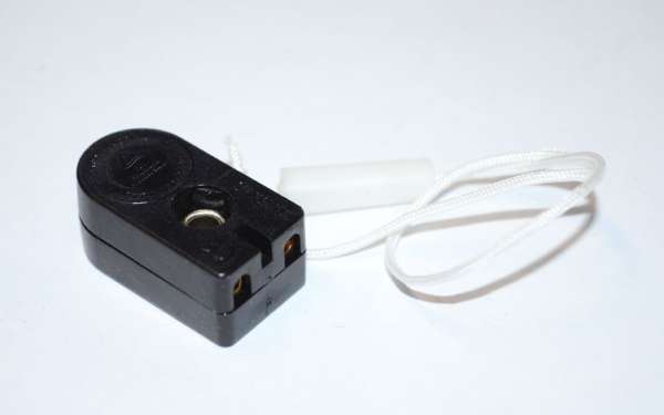 Beépíthető húzókapcsoló