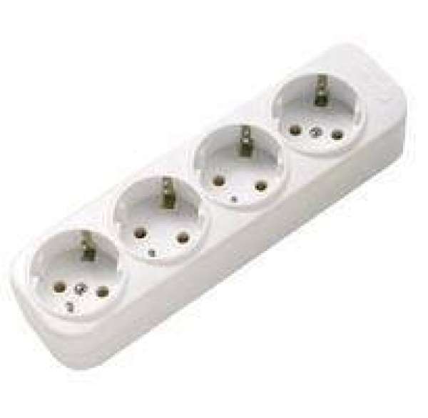 Elosztó 4-es szerelhető Fehér gyermekvédelemmel ellátott aljzat, falra akasztható, max. 3500W, fehér