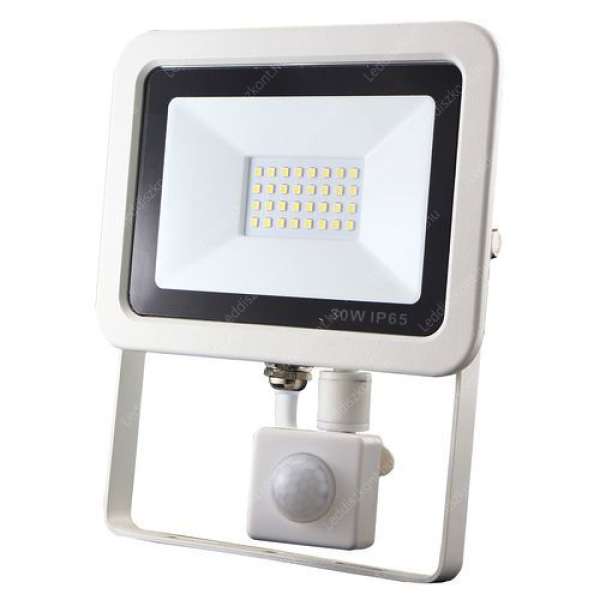 LED reflektor 30W mozgásérzékelővel HidegFehér 6500 Kelvin, 3300 lumen IP65 2 év garancia