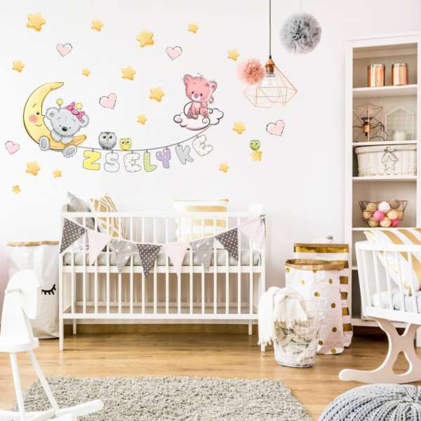 Gyerekszoba falmatrica - Névre szóló állatkás falmatrica lányoknak