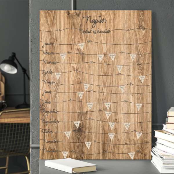 Világos barna családi naptár