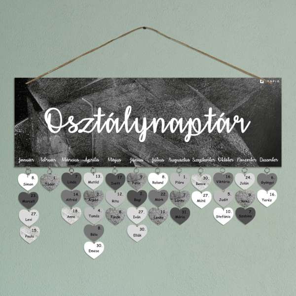 Osztálynaptár iskolai tábla motívummal