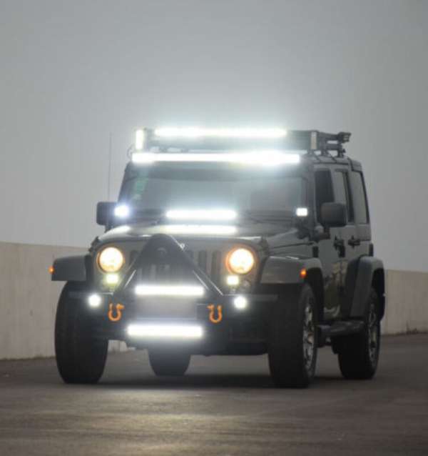 Autós fényhíd, extra nagy fényerejű munkalámpa 120W teljesítménnyel