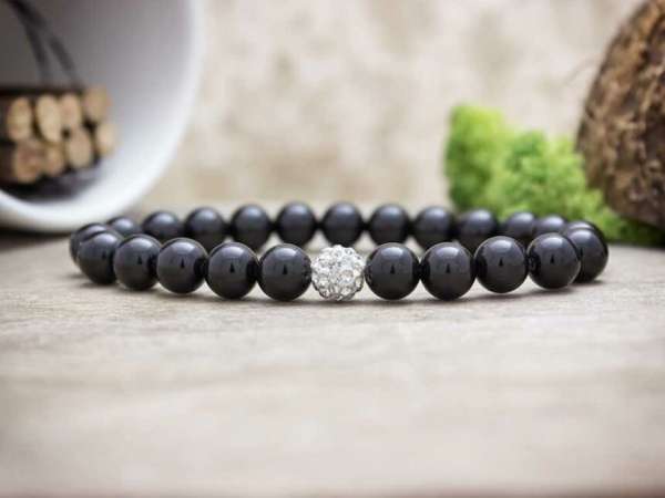 Ónix ásvány karkötő kristály gömbbel