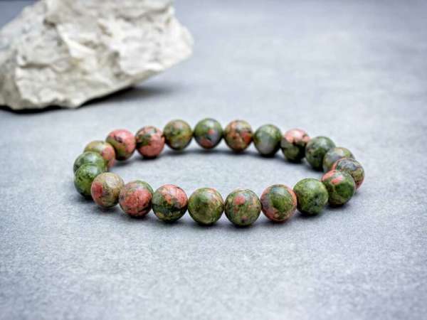 Unakit más néven epidot karkötő