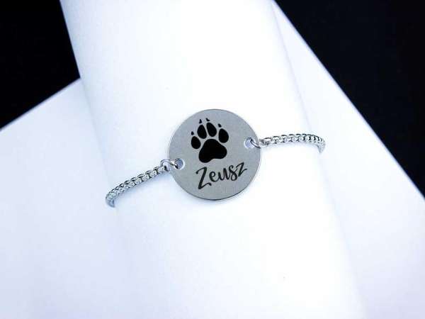 Mancs egyedi acél kör medálos karlánc