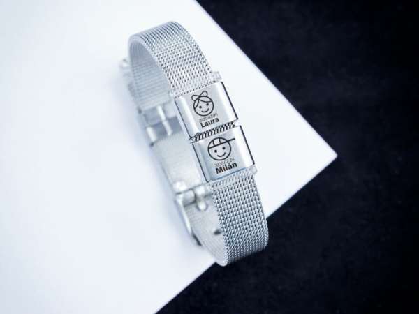 Gyermekeim 2 egyedi medálos MoMents acél karkötő