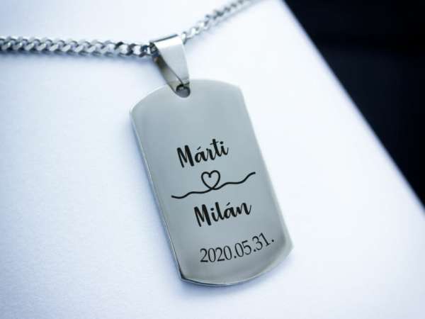Mindig veled egyedi acél téglalap medálos nyaklánc
