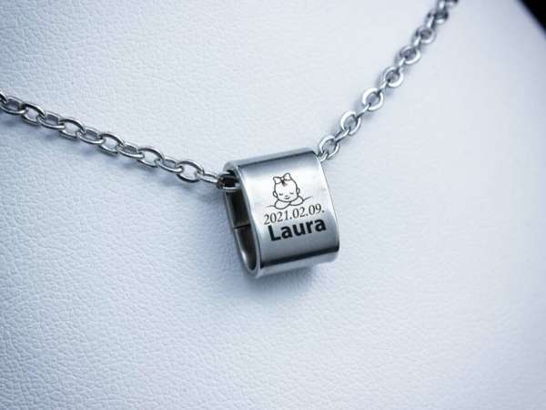 Kislányom egyedi medálos MoMents anker acél nyaklánc