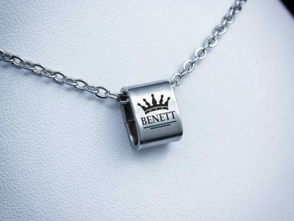 Király egyedi medálos MoMents anker acél nyaklánc