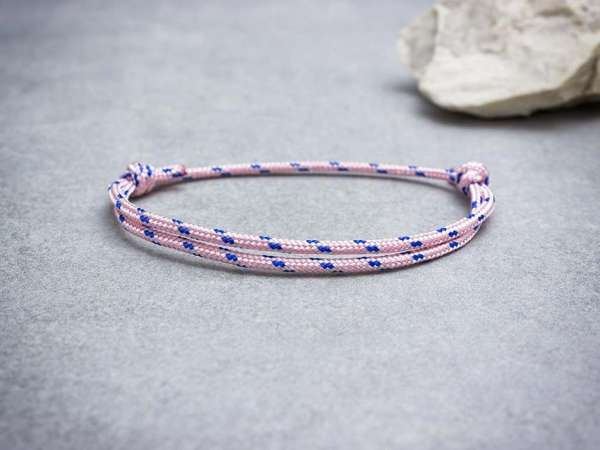 Temperamentumos rózsaszín paracord karkötő