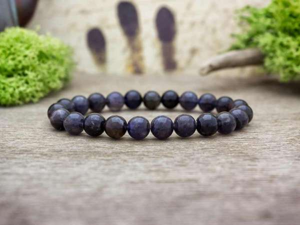 Belső sugallat iolit ásvány karkötő