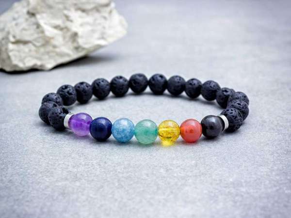 Csakra láva köves ásvány karkötő