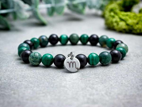 Skorpió csillagjegy medálos ásvány karkötő