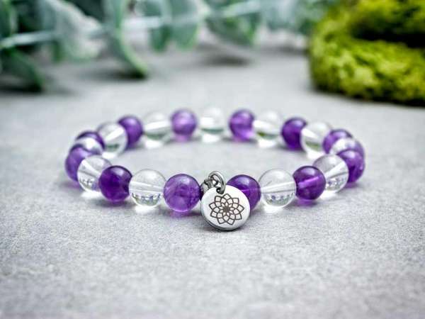 Korona csakra medálos ásvány karkötő