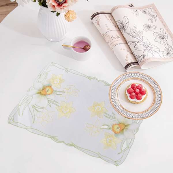 Nárcisz mintás húsvéti tányéralátét