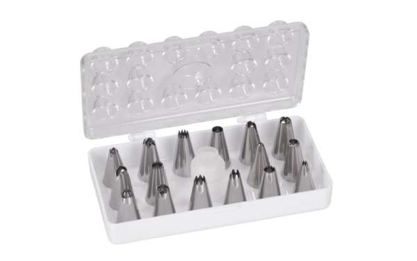 Díszítőcső Készlet – 17 Részes Habzsákkal és Praktikus Tárolóval