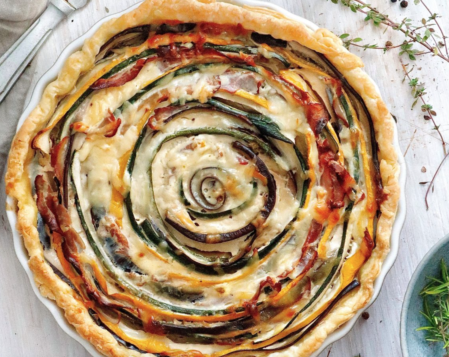 Egyszerűen készíthető zöldséges szivárvány tart: Gyors ebédötlet, ízorgia otthon