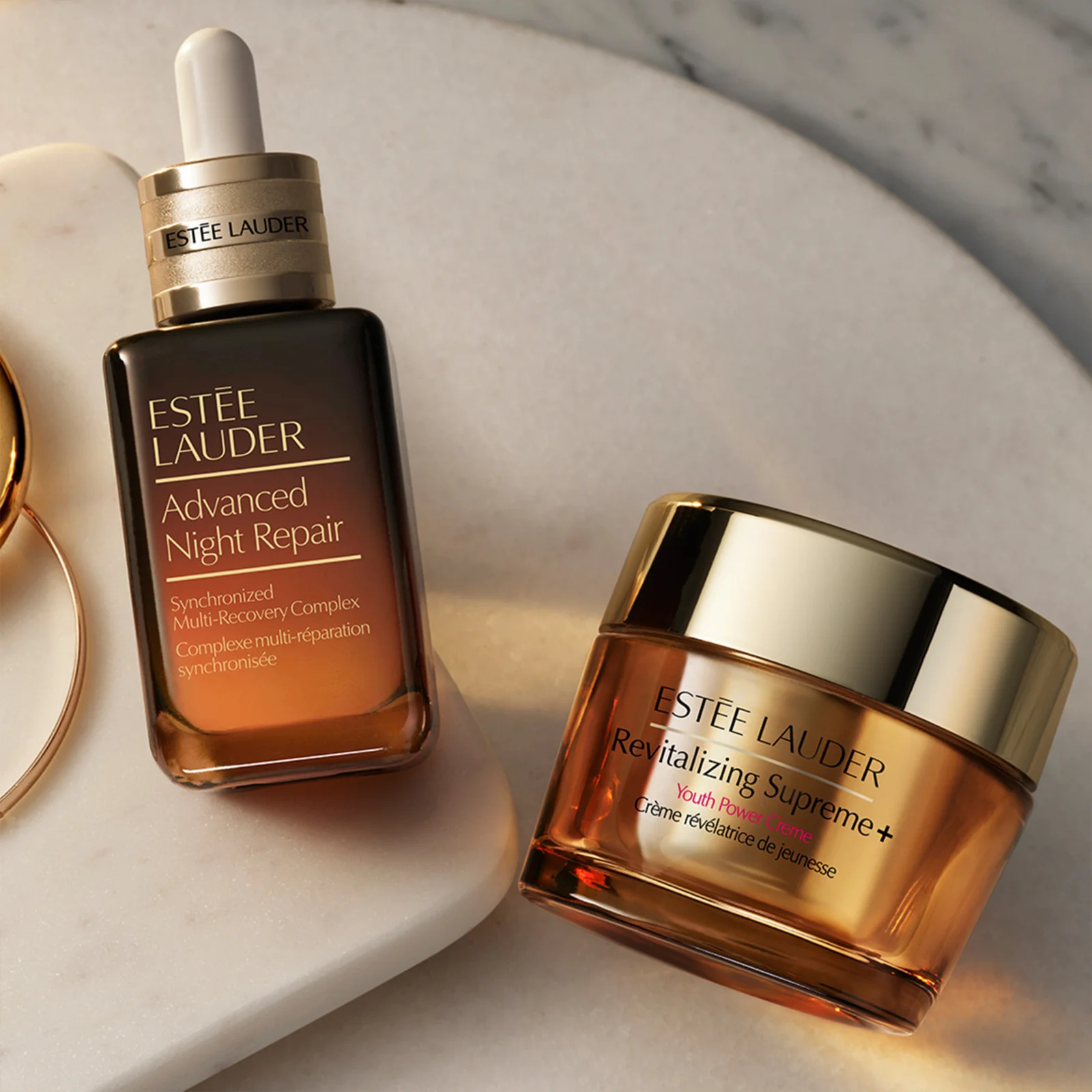 Estée Lauder Advanced Night Repair Szérum: Az éjszakai bőrtudomány mestere