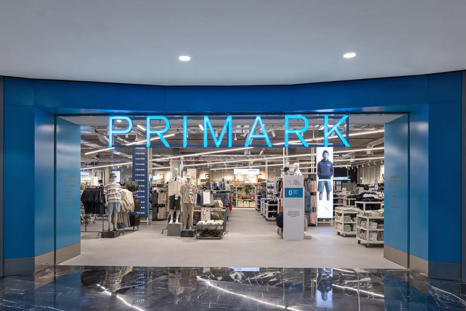 Megnyitja kapuit a Primark budapesti üzlete
