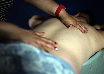 Páros hátmasszázs vagy teljes testmasszázs a Masszázstanyán, a Dózsa György úti metró közelében